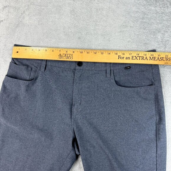 TRAVIS MATHEW Mens Performance Golf Tapered Fit Stretch Grey Flat Front Pants - Picture 6 of 7